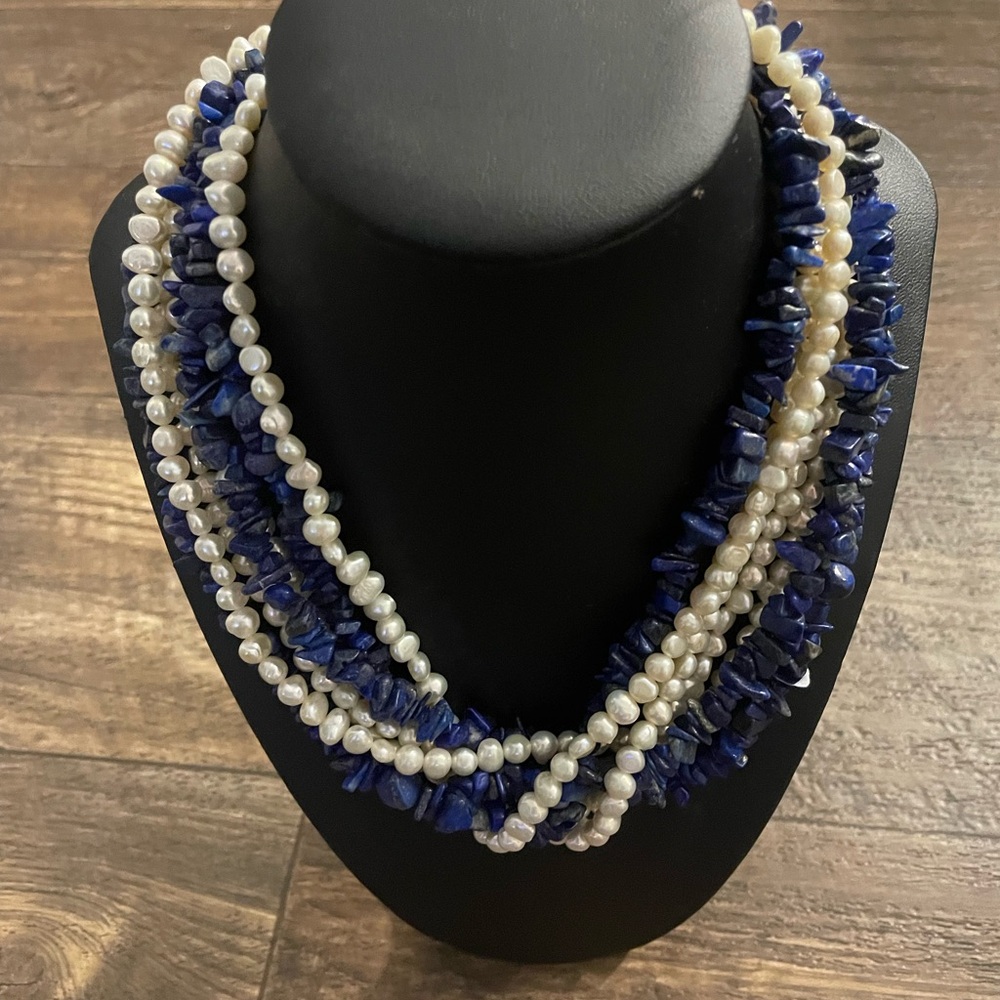 Elegant Blue and White Pearl Necklace